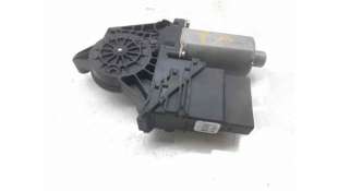 MOTOR ELEVALUNAS TRASERO DERECHO VOLKSWAGEN PASSAT (1996-2000) 1.6 101CV 1595CC - L. 6087259 / 1J4959812DFKZ